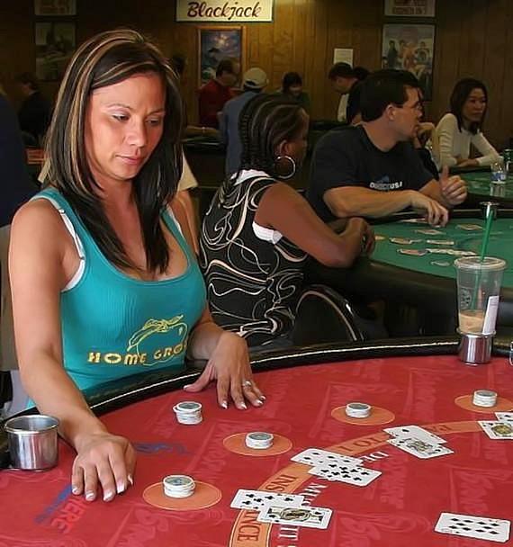Harrah S Casino Chester Pa Las Vegas Strip Casinos